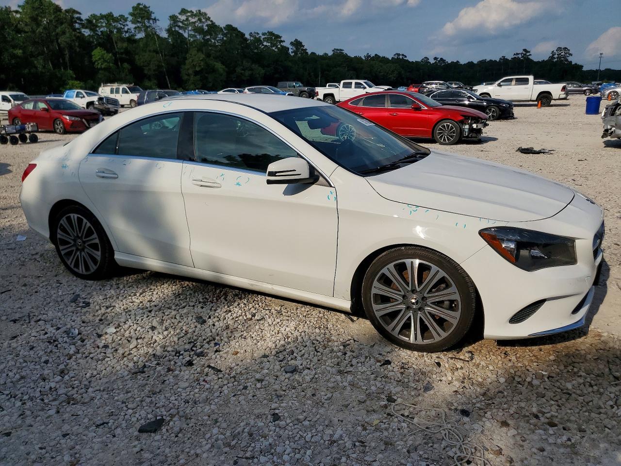 2018 MERCEDES-BENZ CLA 250 photo 7