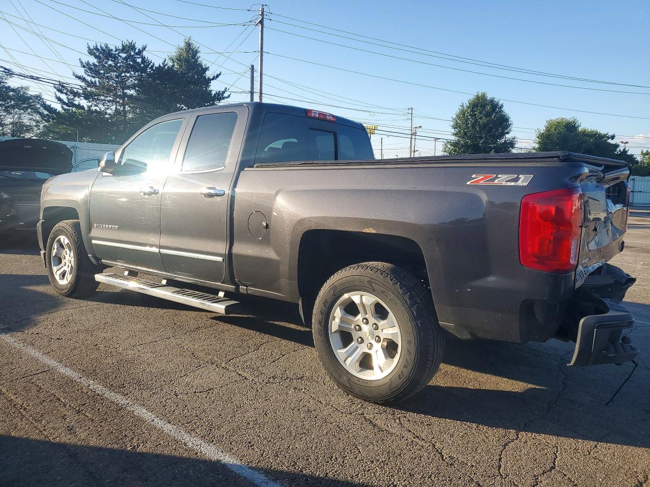 2016 CHEVROLET SILVERADO K1500 LTZ photo 3