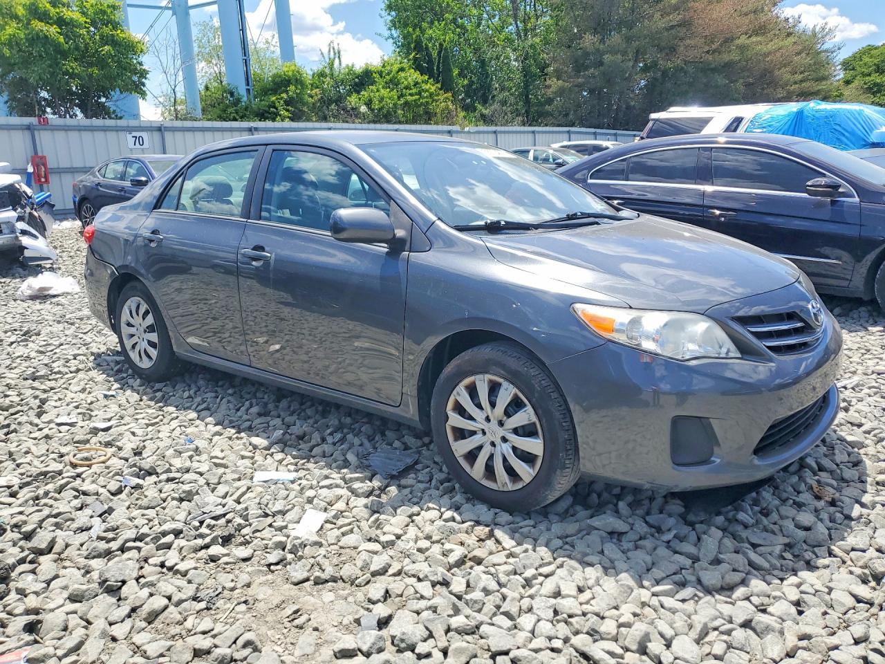 2012 TOYOTA COROLLA LE photo 7