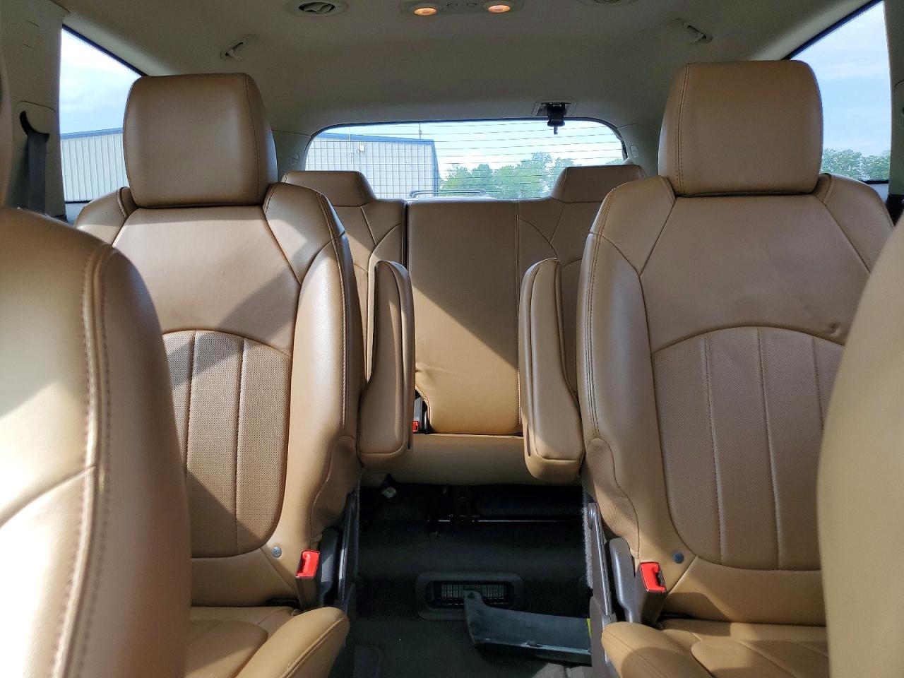 2016 BUICK ENCLAVE photo 10