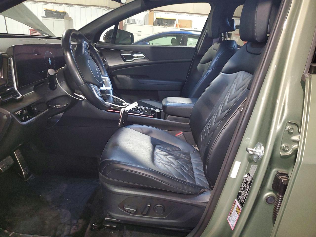 2023 KIA SPORTAGE X-LINE PRESTIGE photo 19