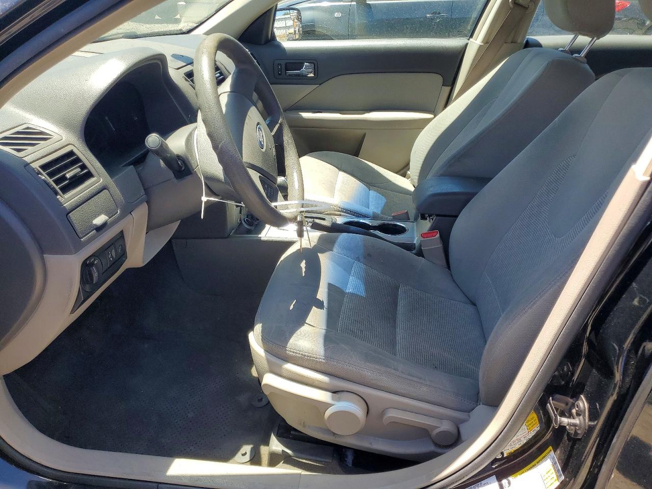 2012 FORD FUSION S photo 13