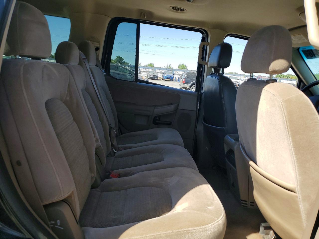 2005 FORD EXPLORER XLT photo 31