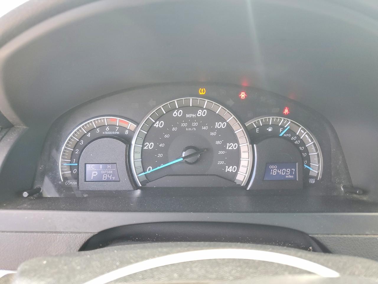 2012 TOYOTA CAMRY SE photo 25