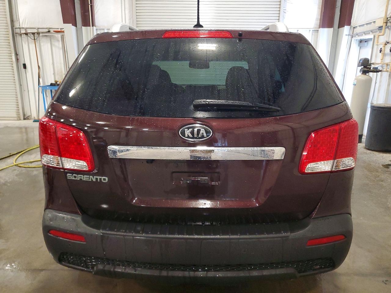 2012 KIA SORENTO LX photo 16