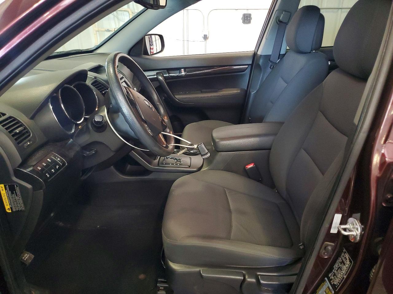 2012 KIA SORENTO LX photo 19
