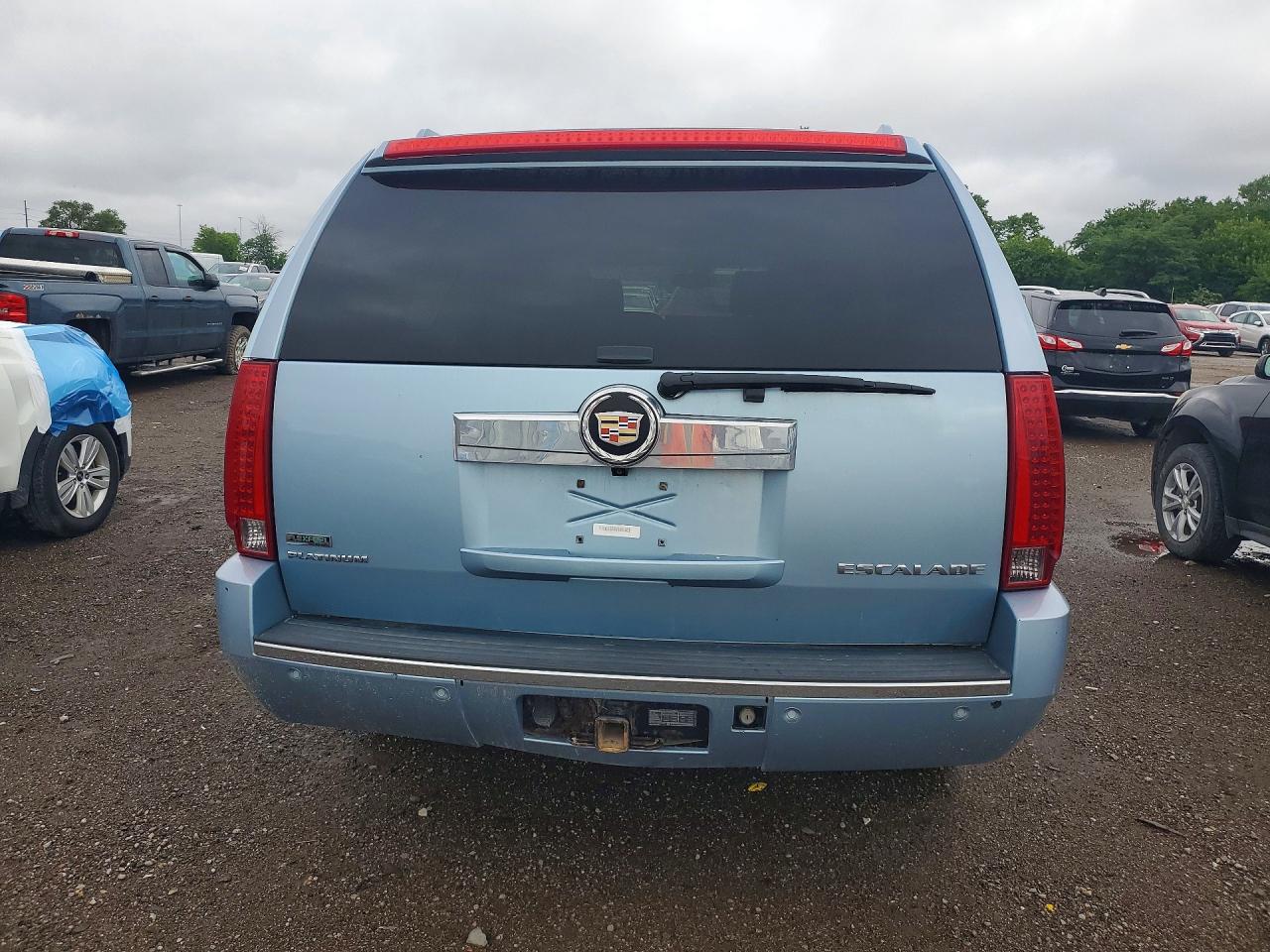 2011 CADILLAC ESCALADE ESV PLATINUM photo 11