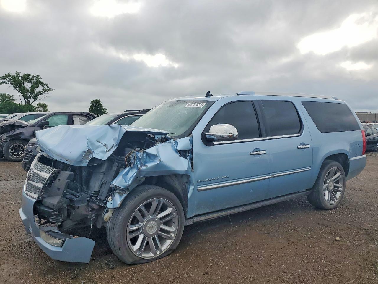 2011 CADILLAC ESCALADE