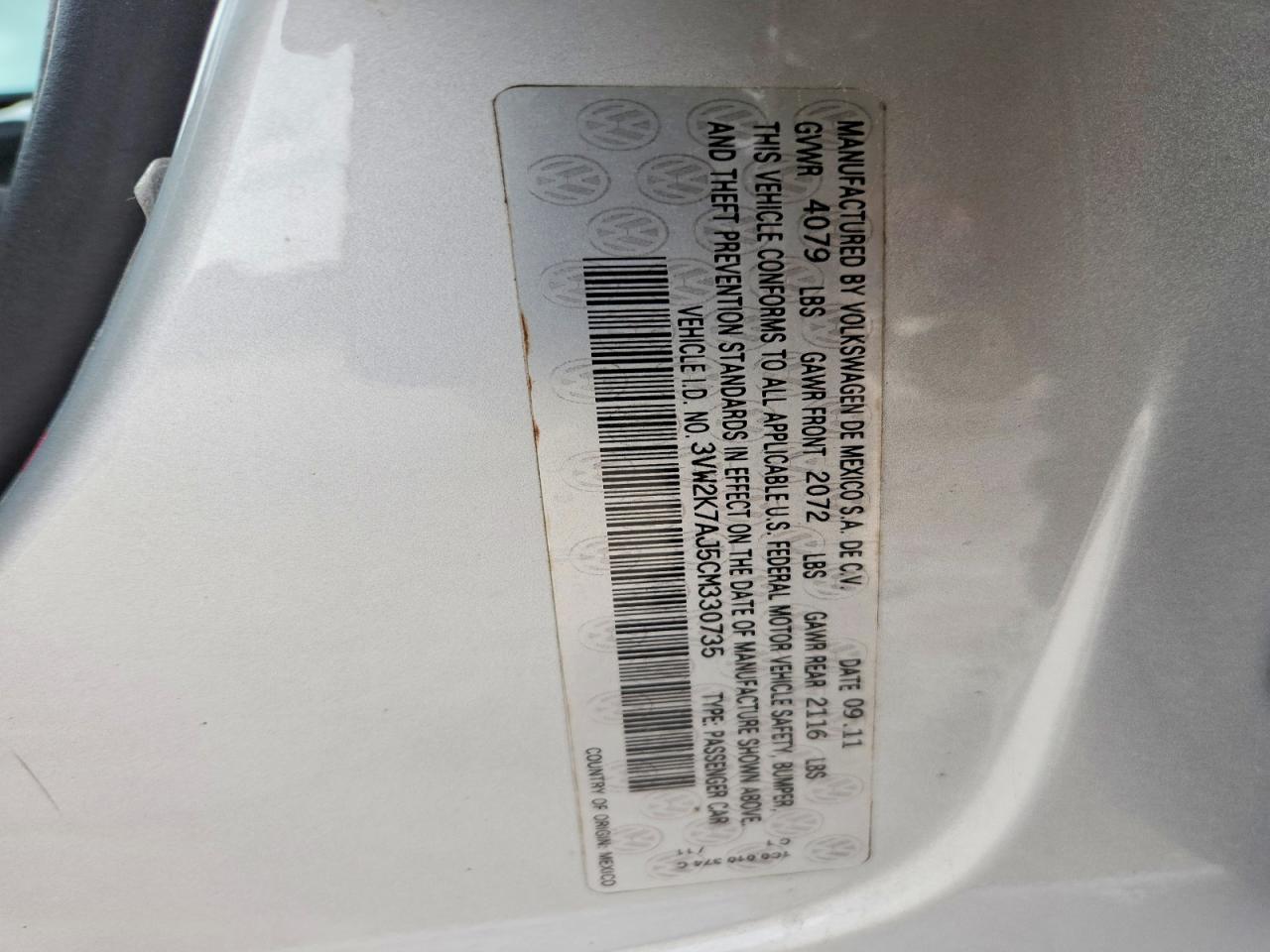 2012 VOLKSWAGEN JETTA BASE photo 23