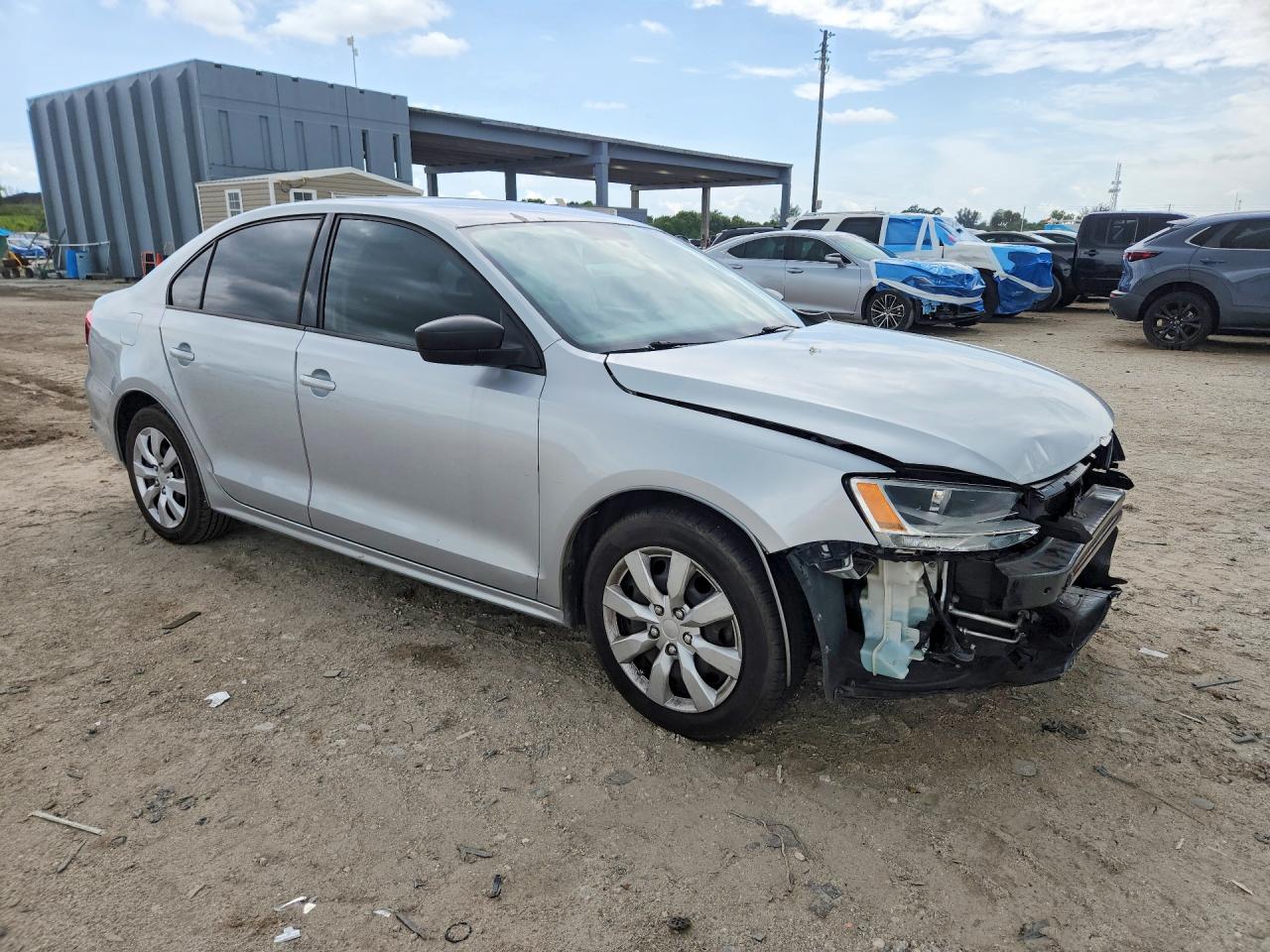 2012 VOLKSWAGEN JETTA BASE photo 7