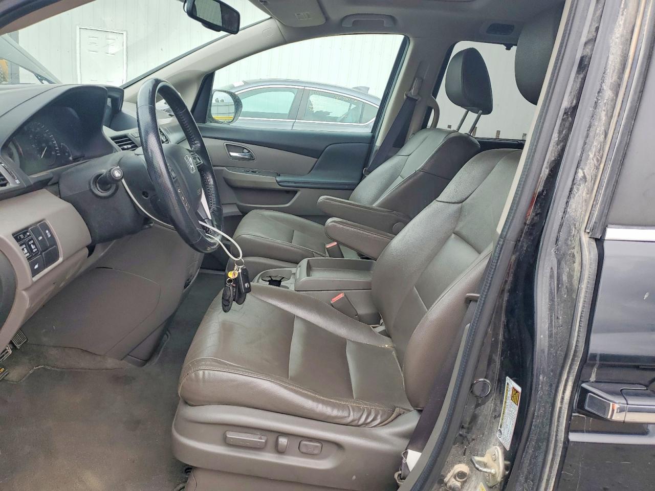 2014 HONDA ODYSSEY EXL photo 19