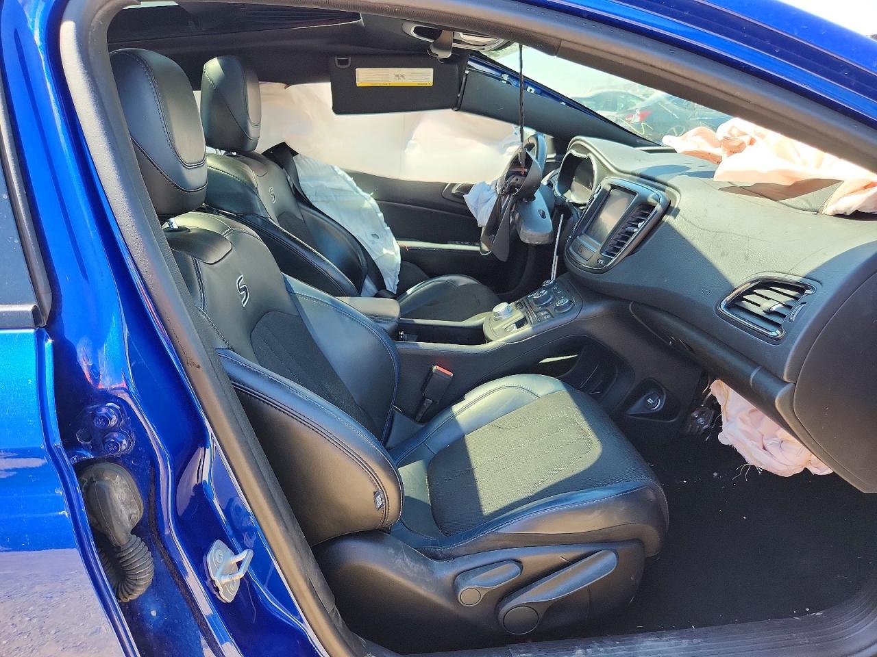 2016 CHRYSLER 200 S photo 13