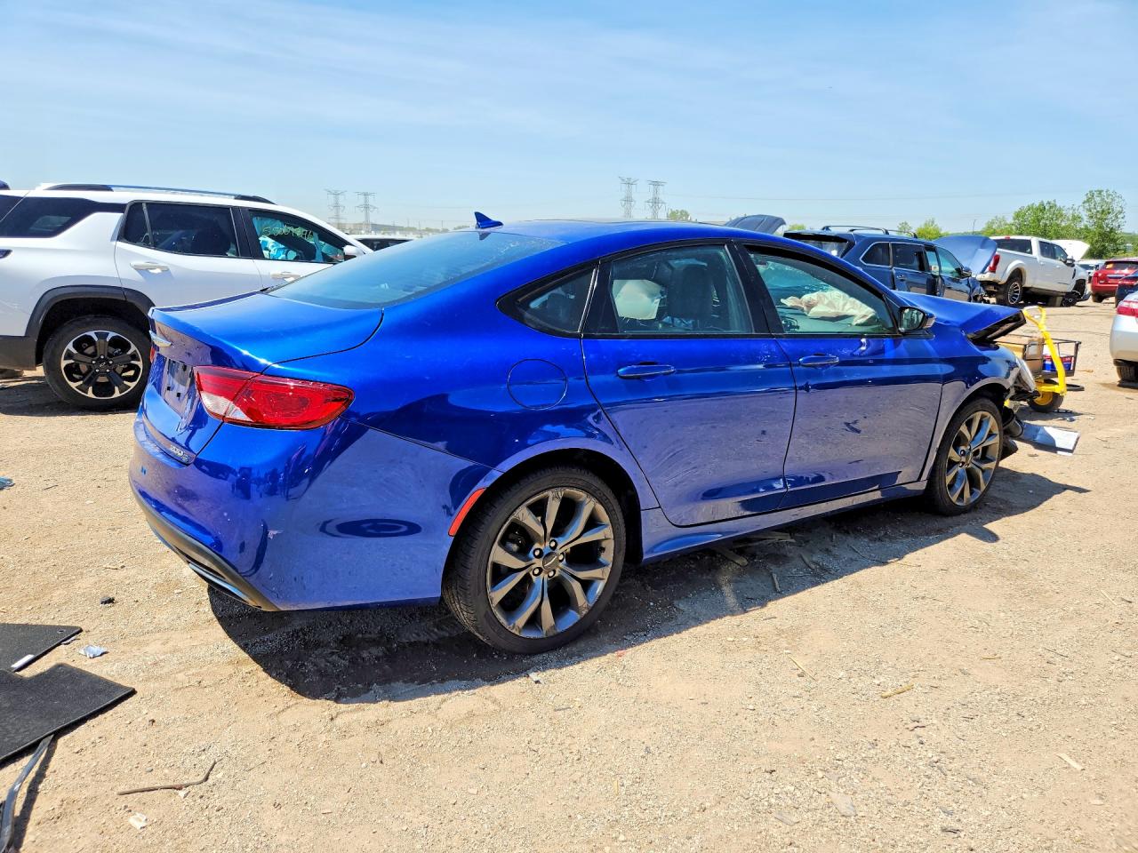 2016 CHRYSLER 200 S photo 5
