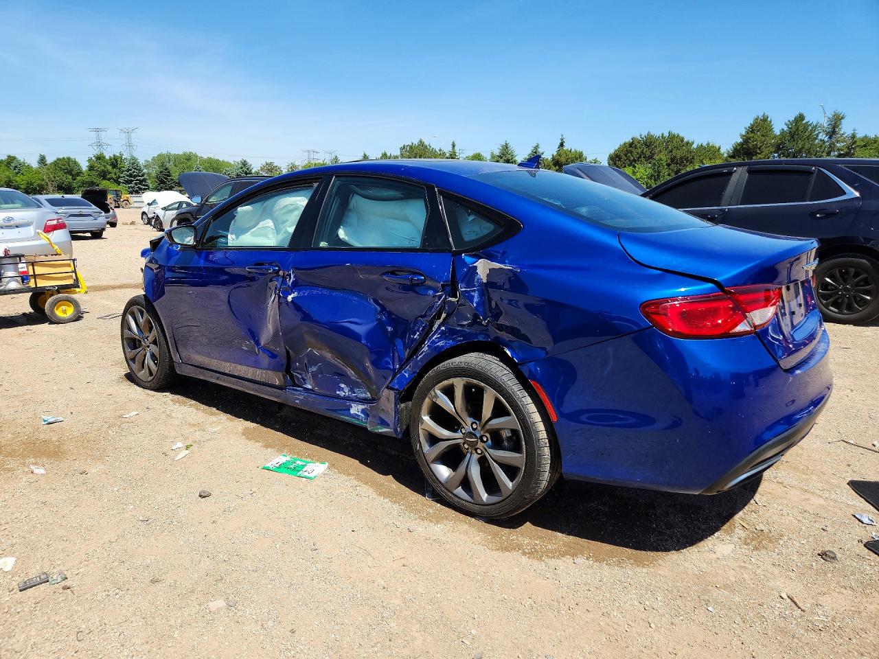 2016 CHRYSLER 200 S photo 3