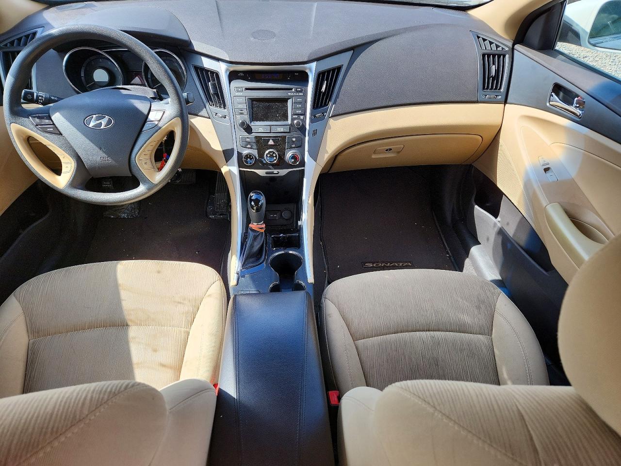 2014 HYUNDAI SONATA GLS photo 22