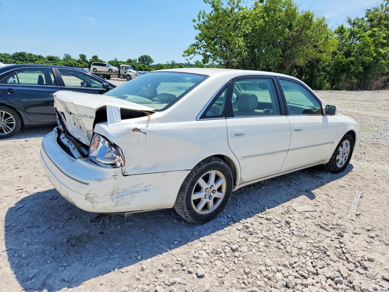 2002 TOYOTA AVALON XLS photo 5
