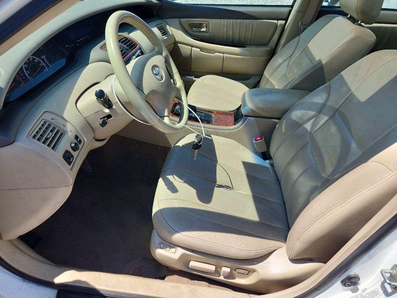 2002 TOYOTA AVALON XLS photo 13