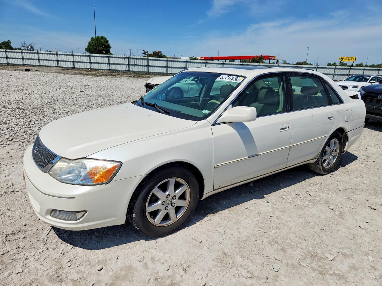 2002 TOYOTA AVALON