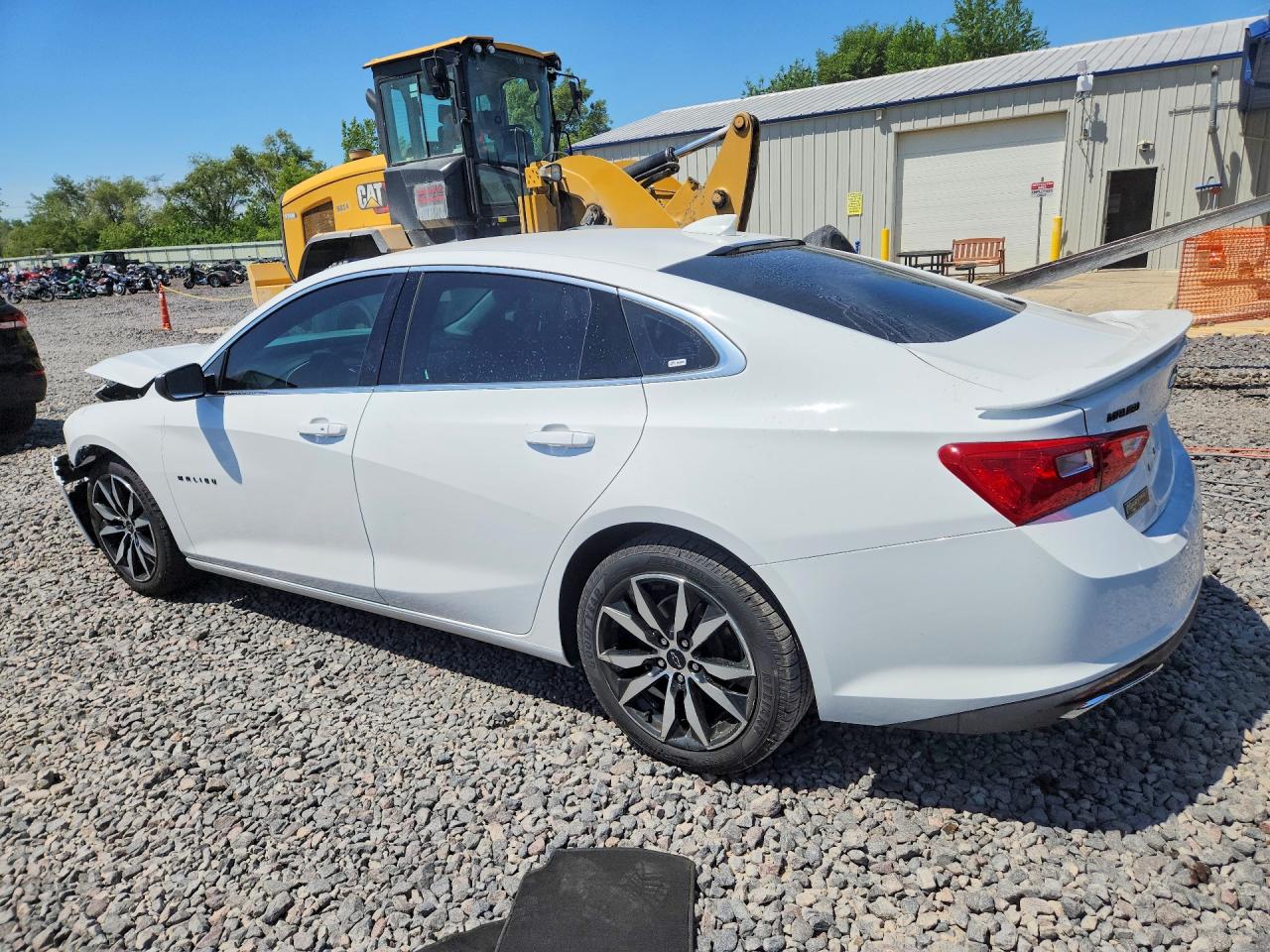 2023 CHEVROLET MALIBU RS photo 3