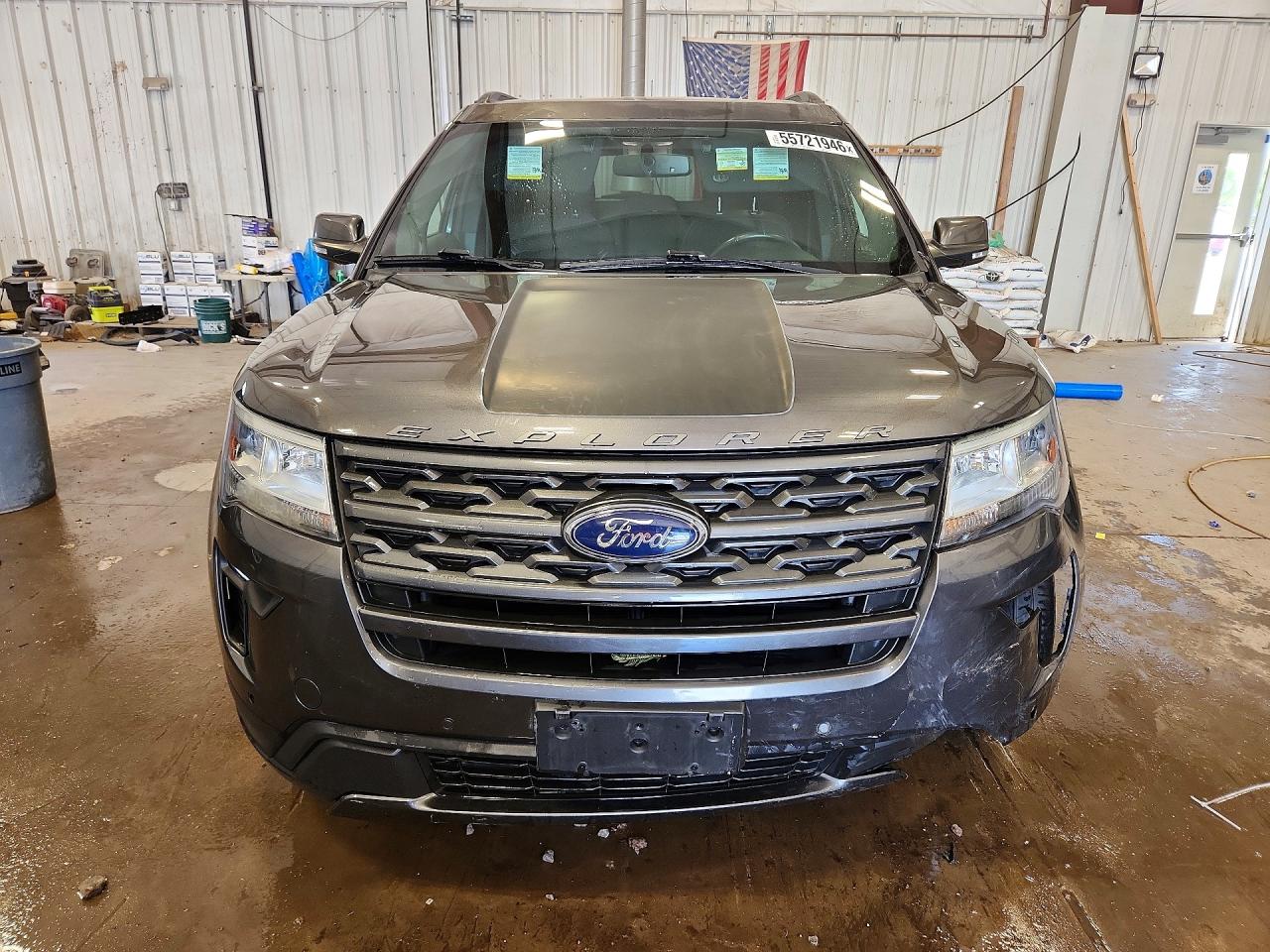 2018 FORD EXPLORER XLT photo 13