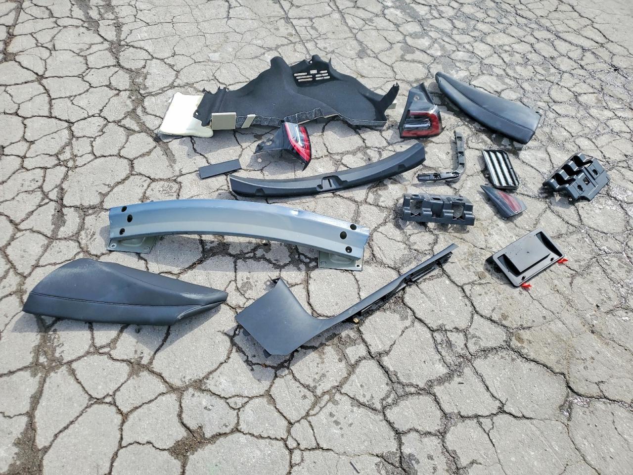 2018 TESLA MODEL 3 photo 12