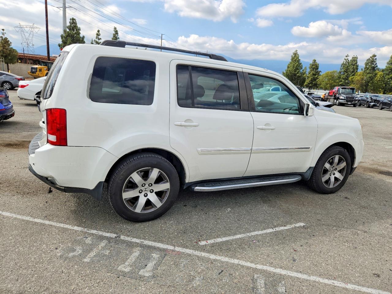 2015 HONDA PILOT TOURING photo 3