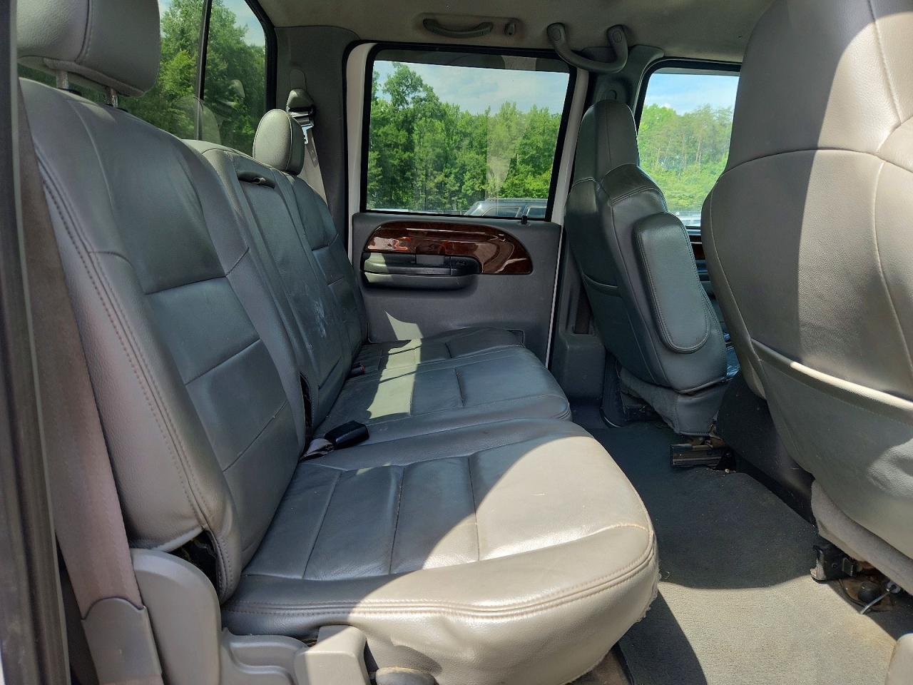 2004 FORD F350 SRW SUPER DUTY photo 19