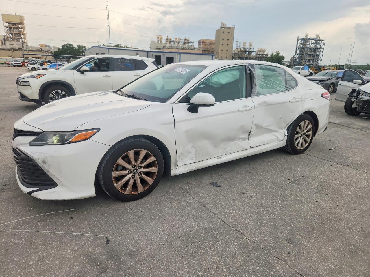 2019 TOYOTA CAMRY