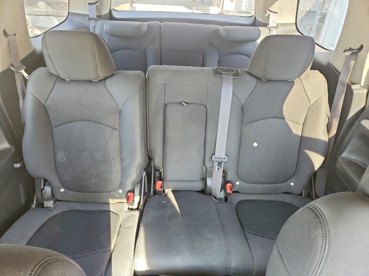 2008 SATURN OUTLOOK XE photo 19