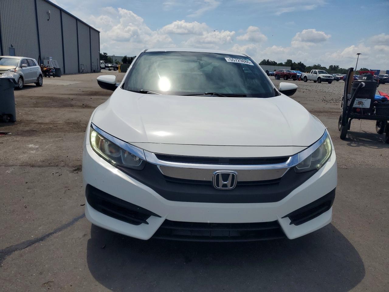 2017 HONDA CIVIC LX photo 9