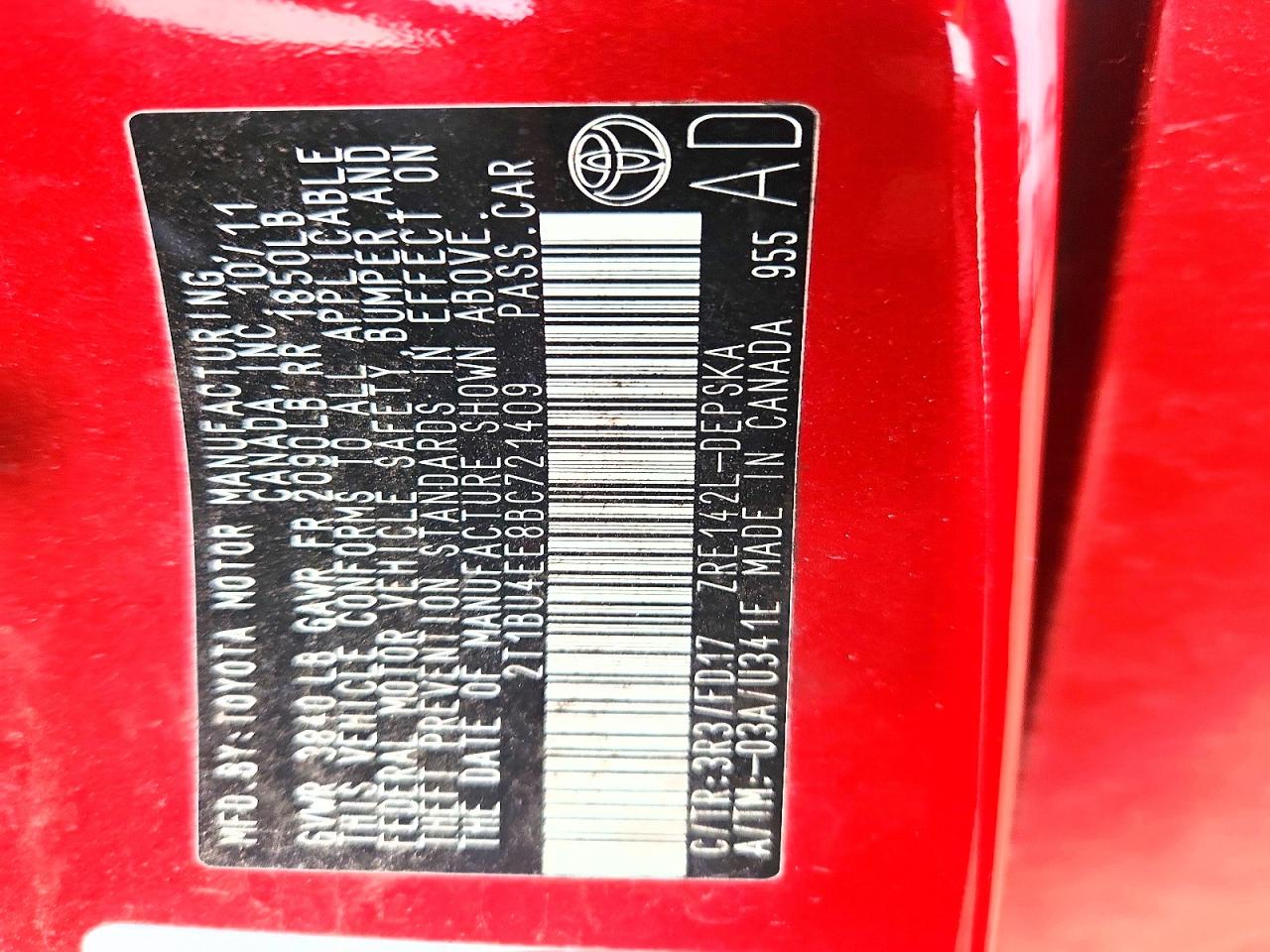2011 TOYOTA COROLLA S photo 25