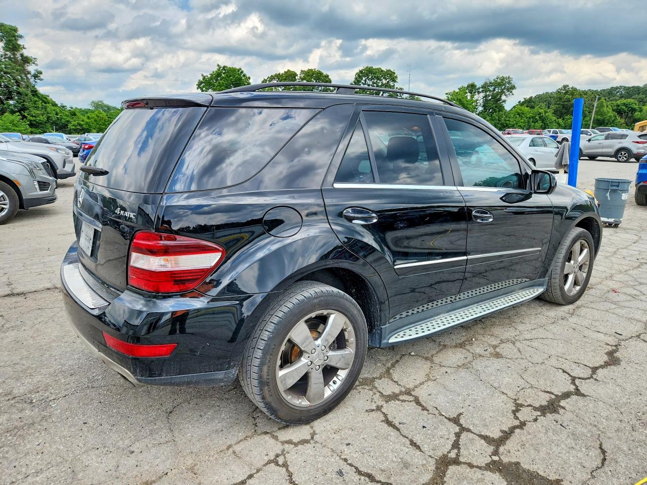 2010 MERCEDES-BENZ ML 350 4MATIC photo 5
