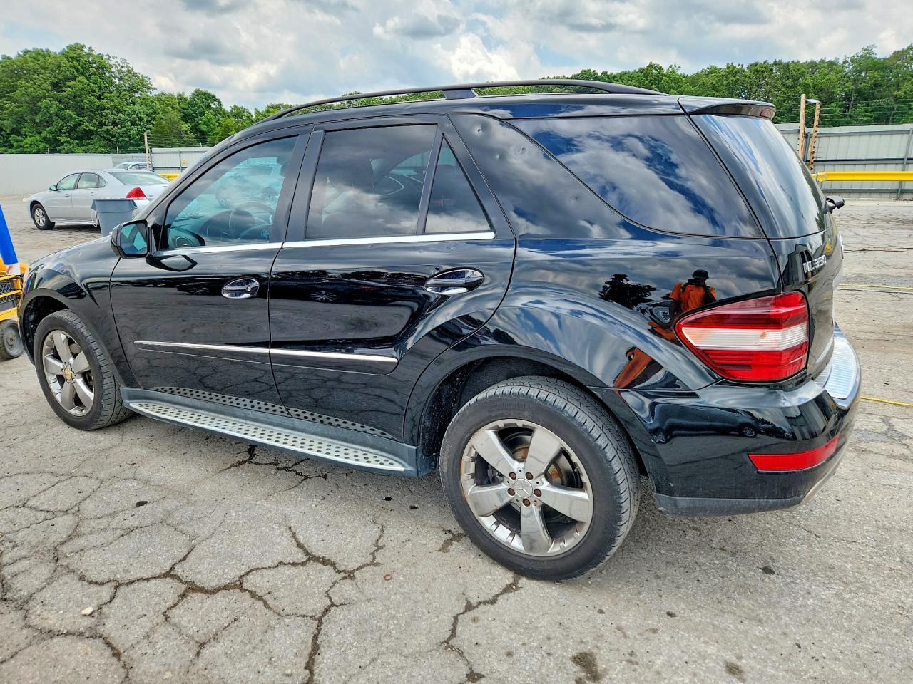 2010 MERCEDES-BENZ ML 350 4MATIC photo 3