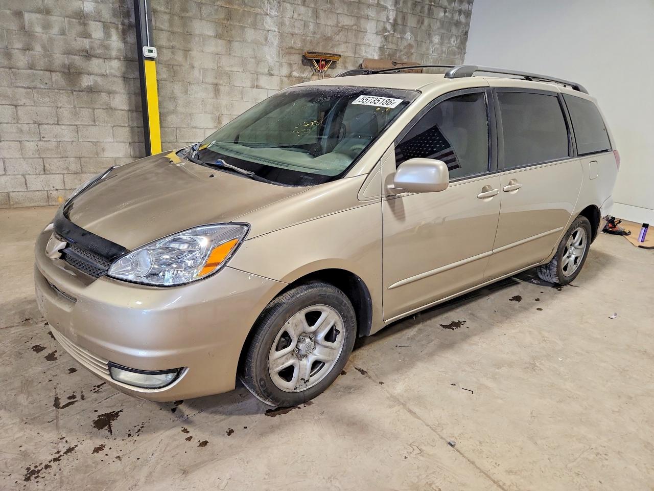 2004 TOYOTA SIENNA