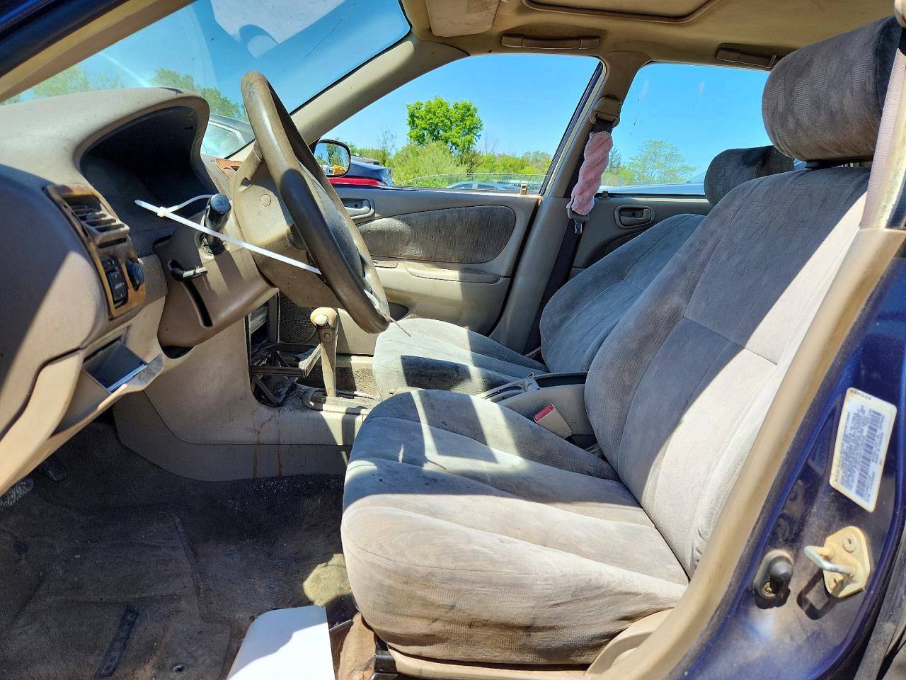 2000 TOYOTA COROLLA photo 13