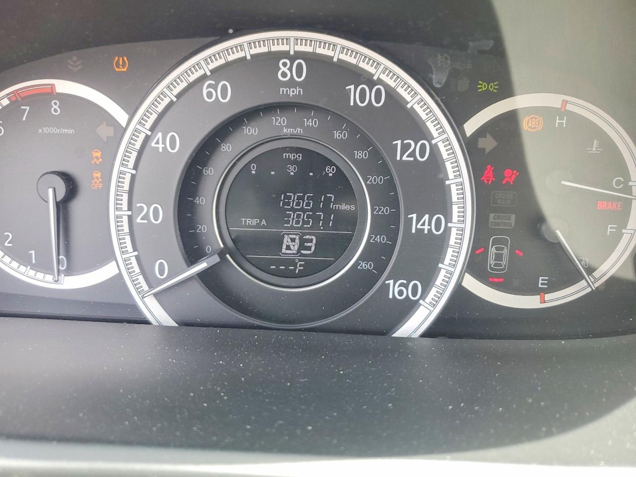 2013 HONDA ACCORD LX photo 25