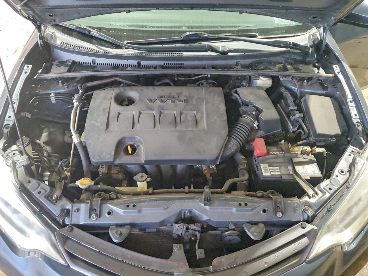 2016 TOYOTA COROLLA LE photo 11