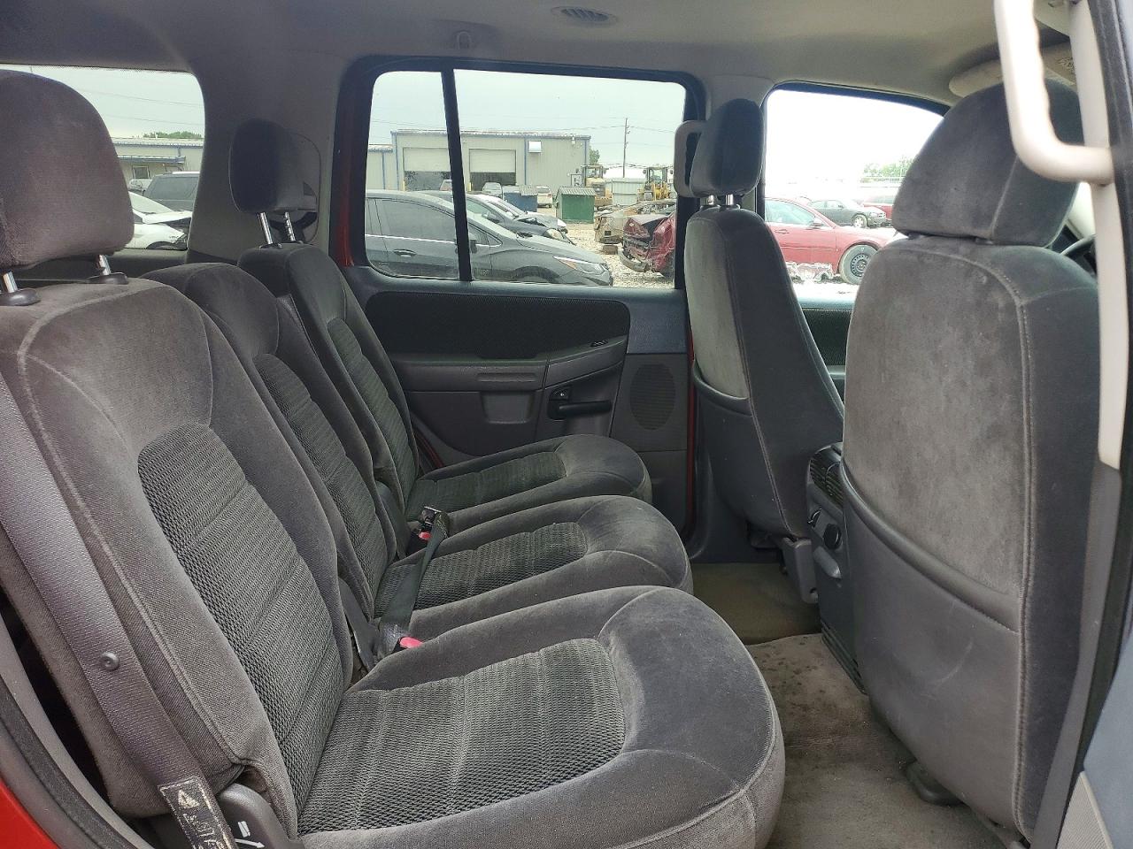 2002 FORD EXPLORER XLT photo 31
