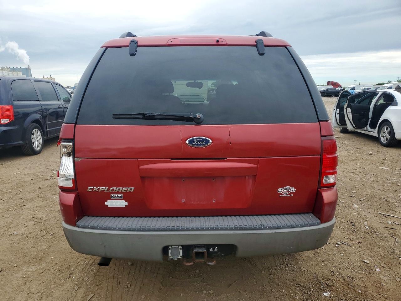 2002 FORD EXPLORER XLT photo 16