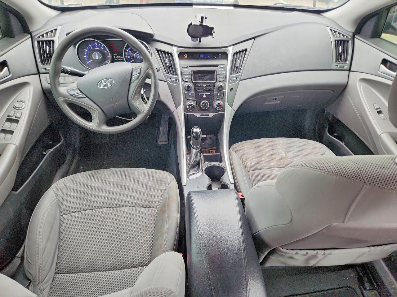 2014 HYUNDAI SONATA GLS photo 15