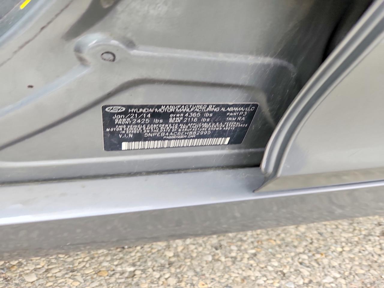 2014 HYUNDAI SONATA GLS photo 23