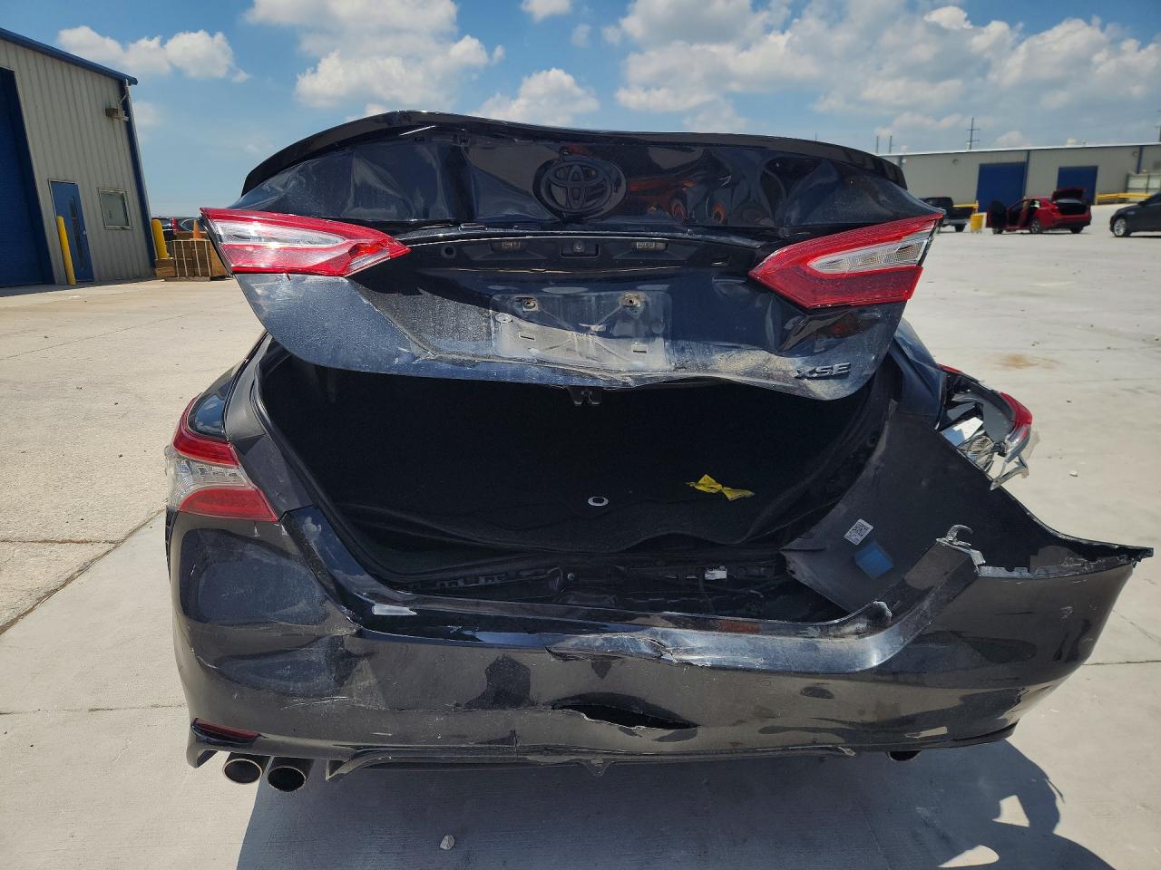 2018 TOYOTA CAMRY XSE V6 photo 11