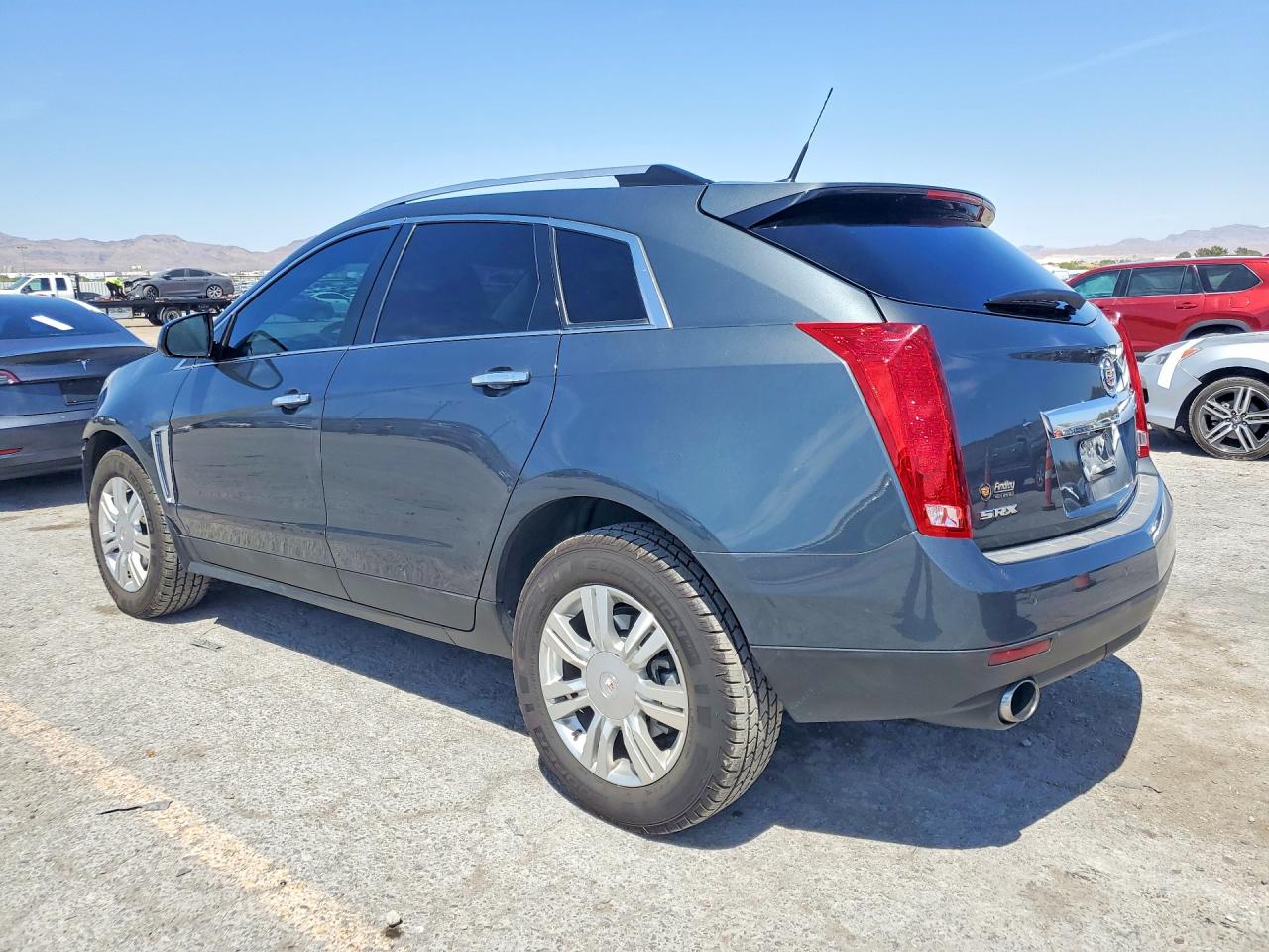 2013 CADILLAC SRX LUXURY COLLECTION photo 2