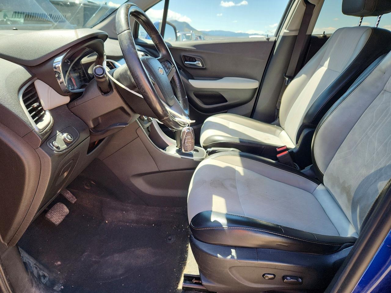 2017 CHEVROLET TRAX 1LT photo 19