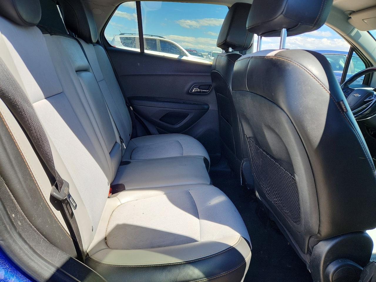 2017 CHEVROLET TRAX 1LT photo 28
