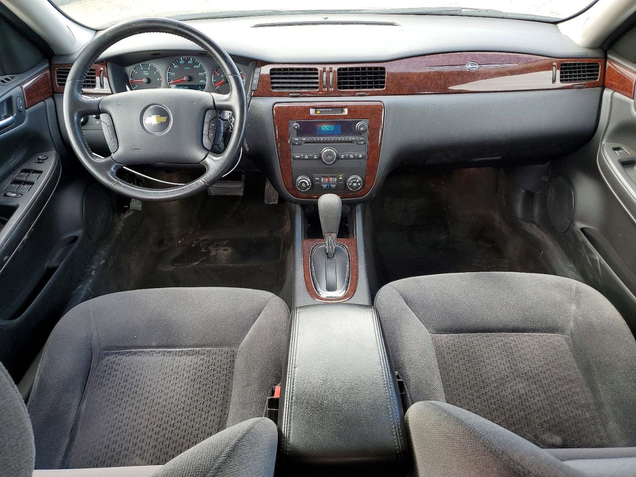2011 CHEVROLET IMPALA LT photo 8