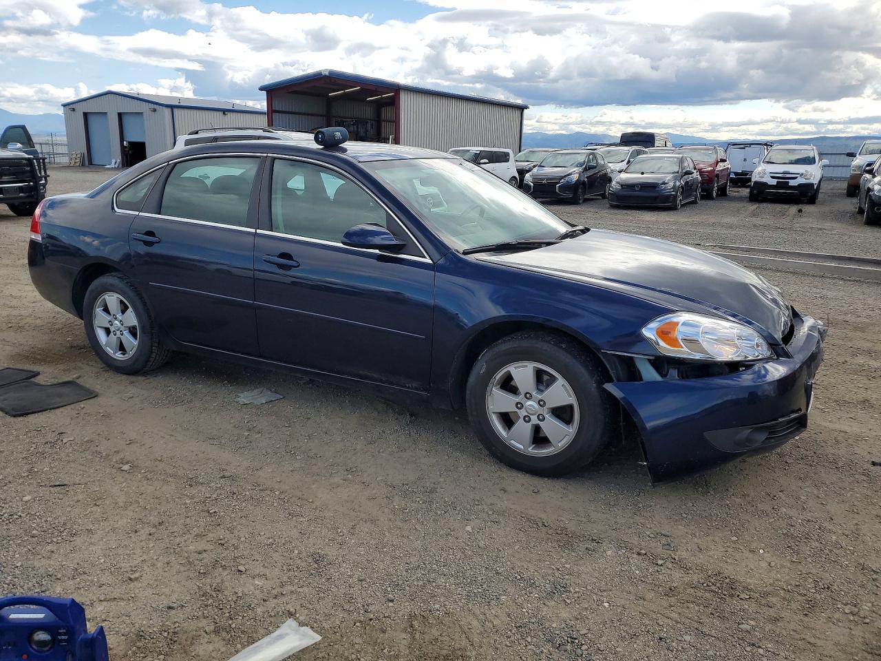 2011 CHEVROLET IMPALA LT photo 4