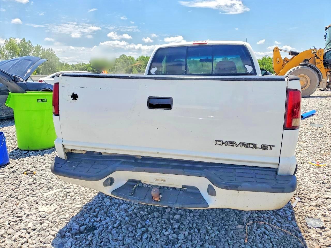 1998 CHEVROLET S TRUCK S10 photo 16