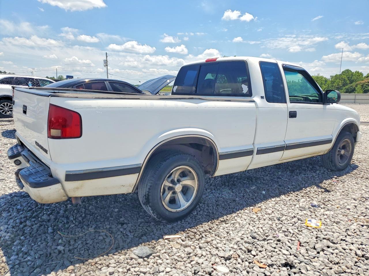 1998 CHEVROLET S TRUCK S10 photo 7