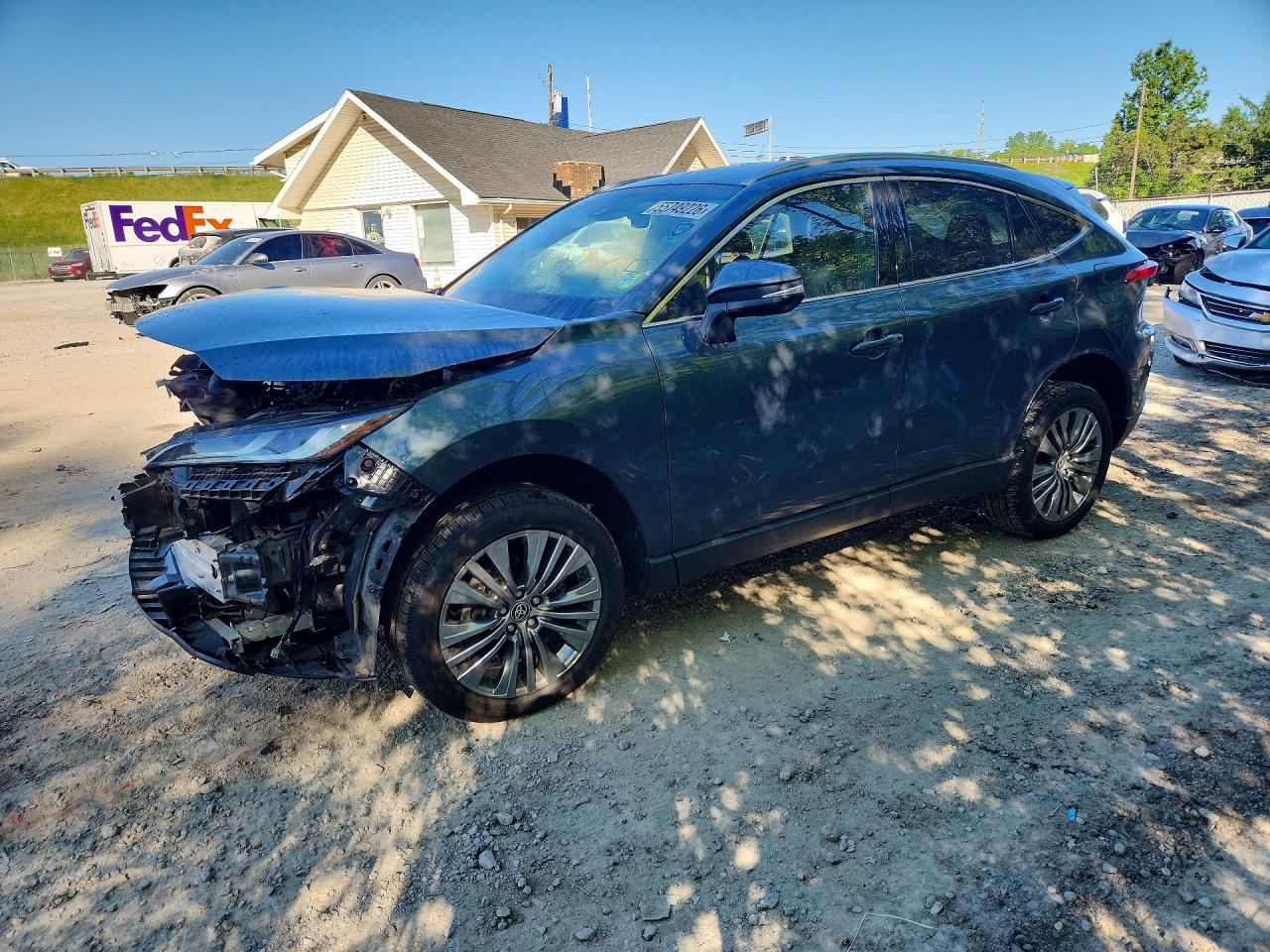 2022 TOYOTA VENZA